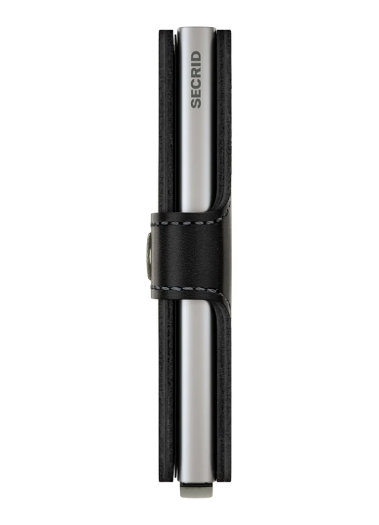 Portofel mini din piele Secrid cu sloturi pentru carduri.