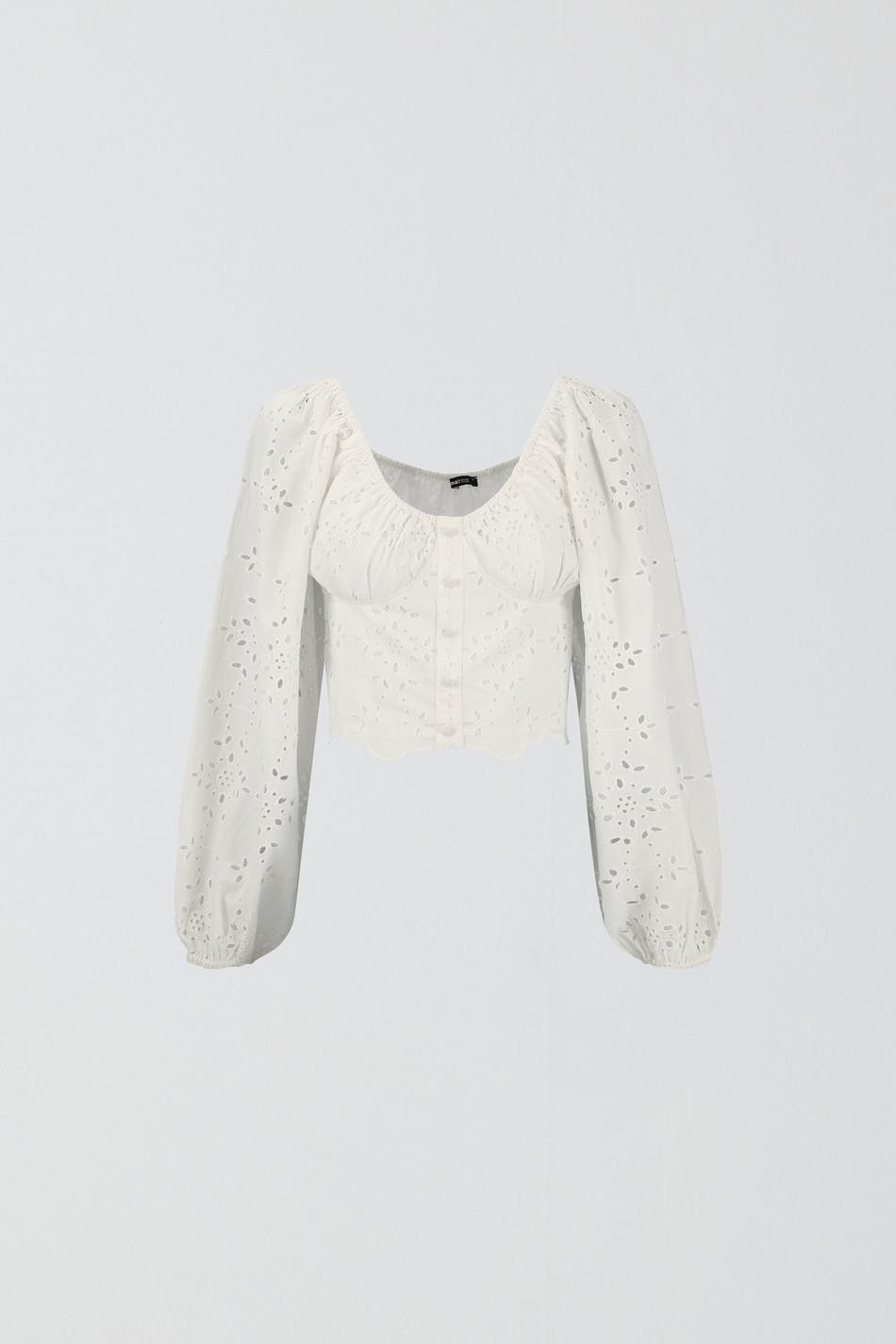 Broderie anglaise blouse