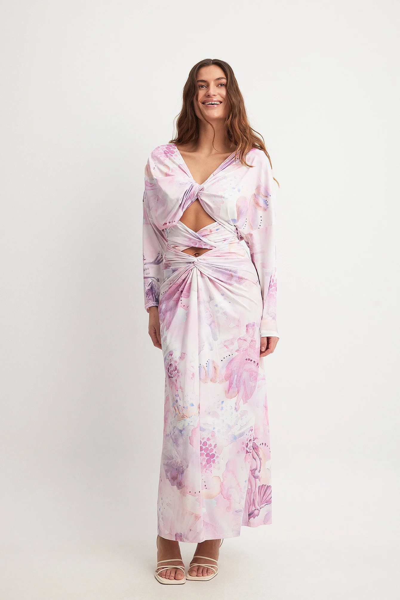 Gerafftes Maxikleid mit Skulptur-Collage-Print