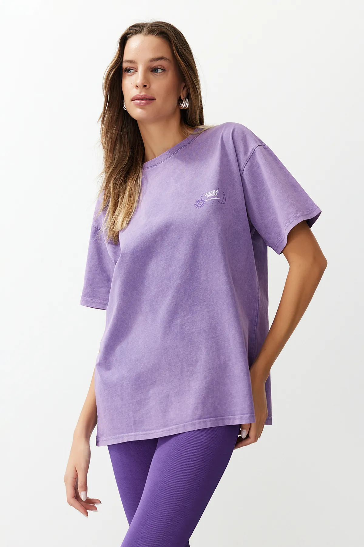 Trendyol Collection  T-Shirt - Lila - Oversized