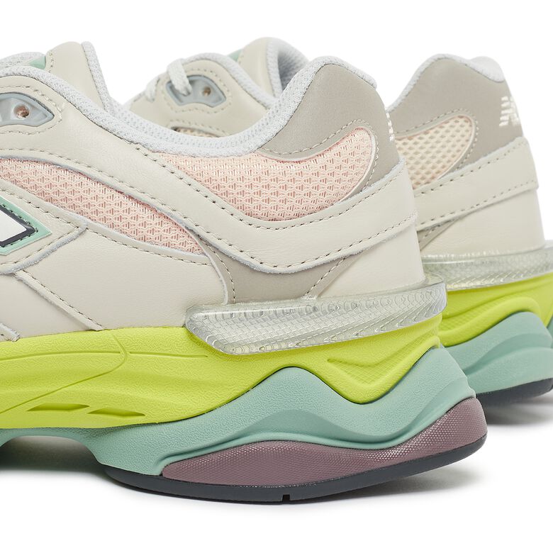 New Balance U9060GCB moonbeam