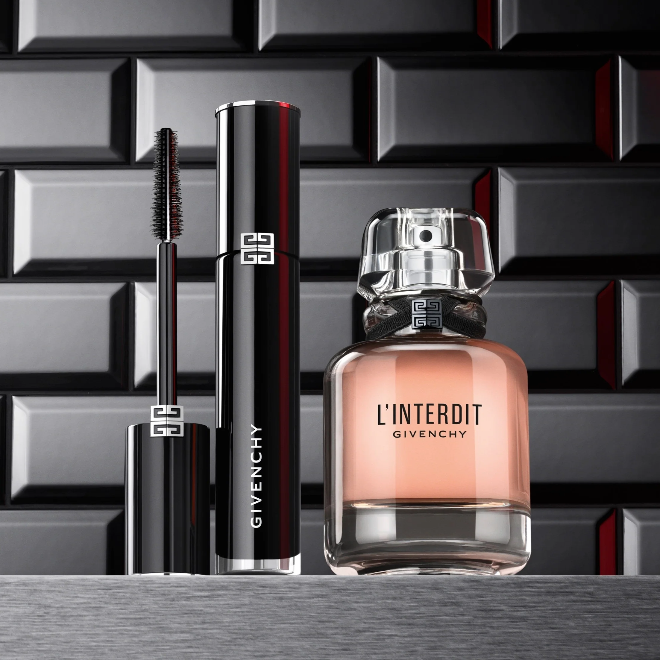 Eyes L'Interdit Mascara Couture Volume - Mascara