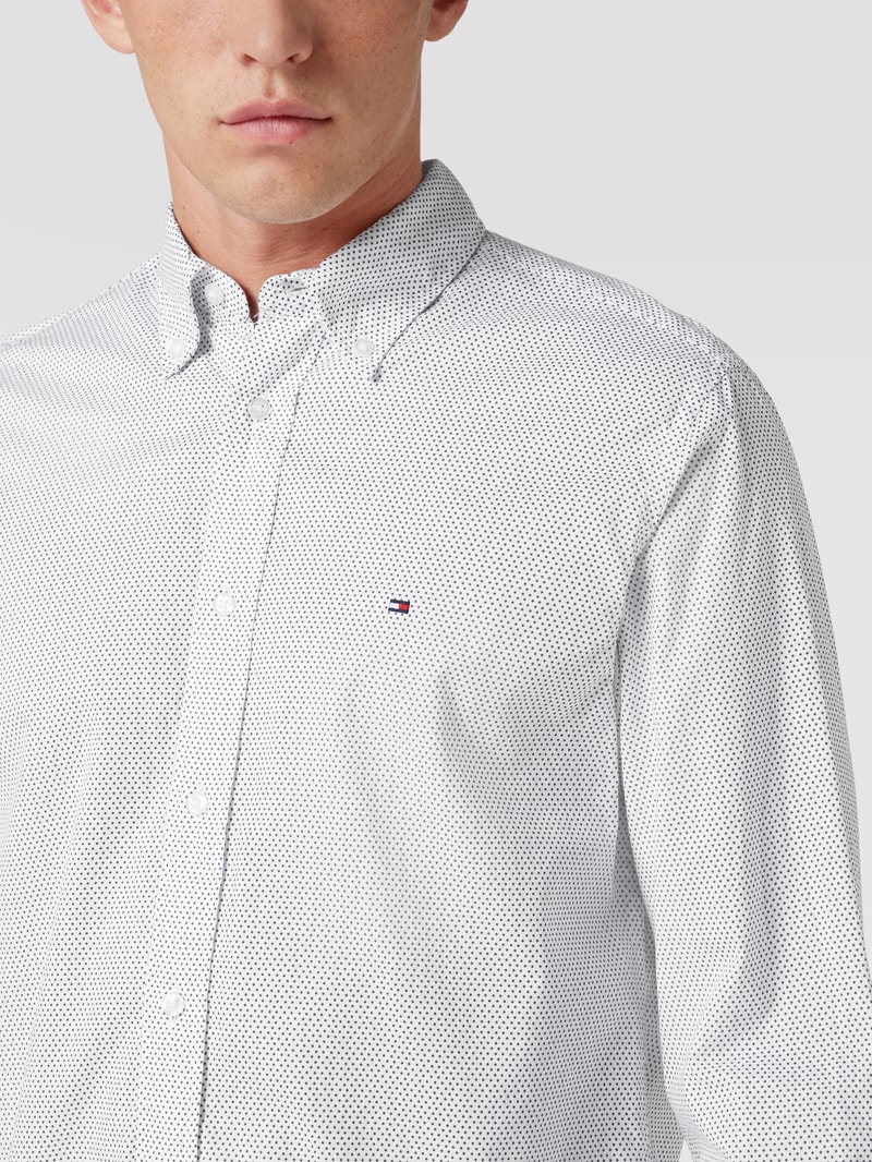 Freizeithemd mit Button-Down-Kragen Modell 'CORE FLEX MINI' in weiß