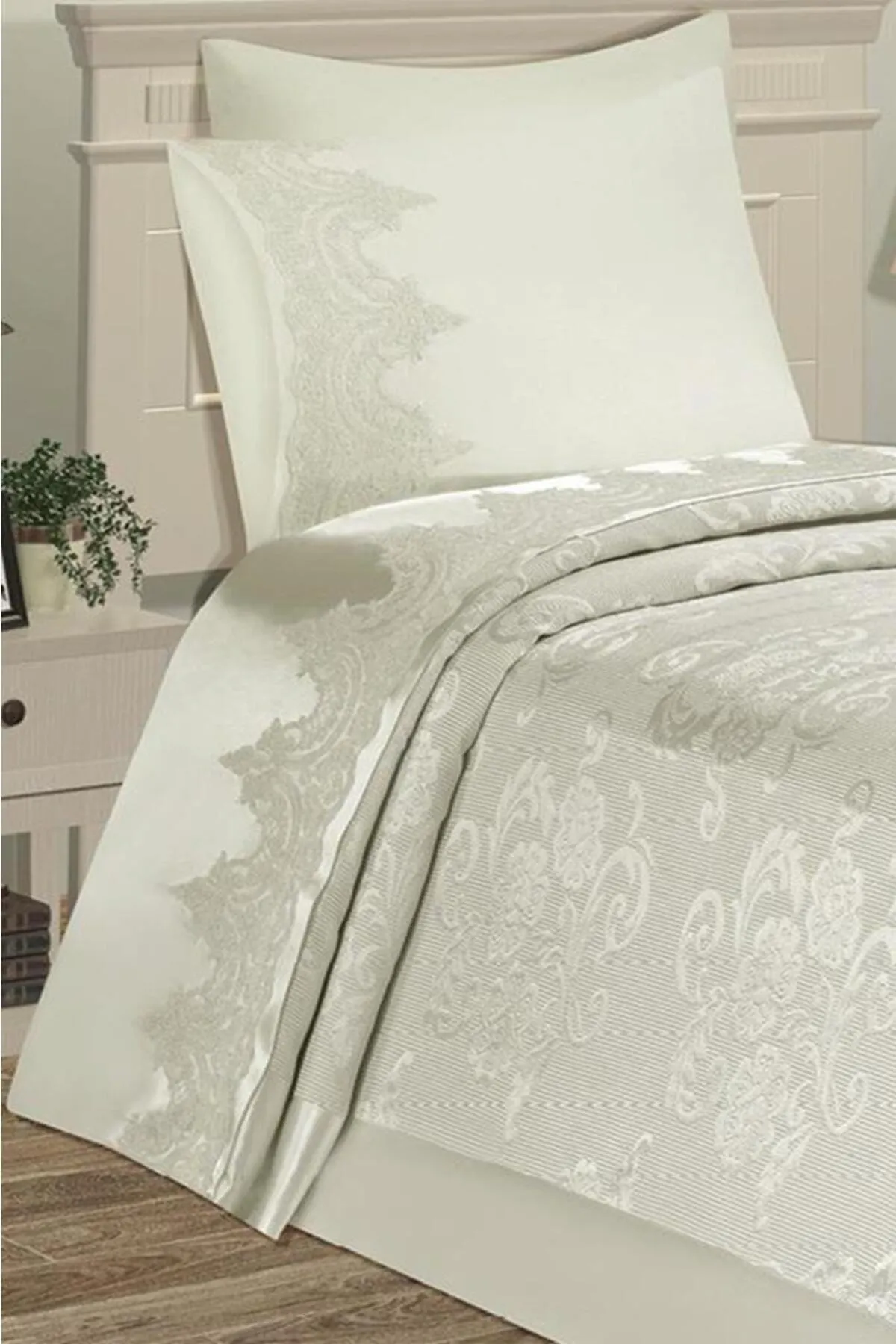 Çeyiz Diyarı  Einzelnes Piqué-Set Creme