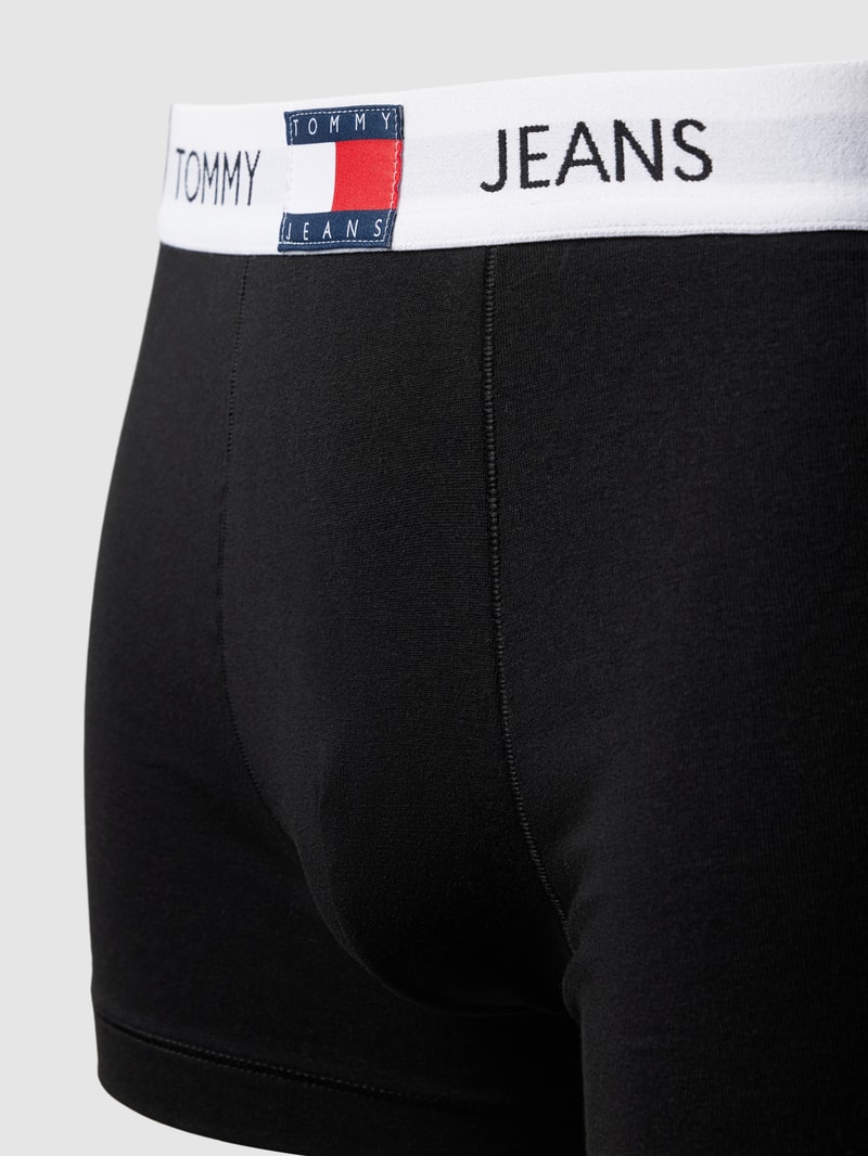 Trunks mit Label-Patch Modell 'HERITAGE' in schwarz