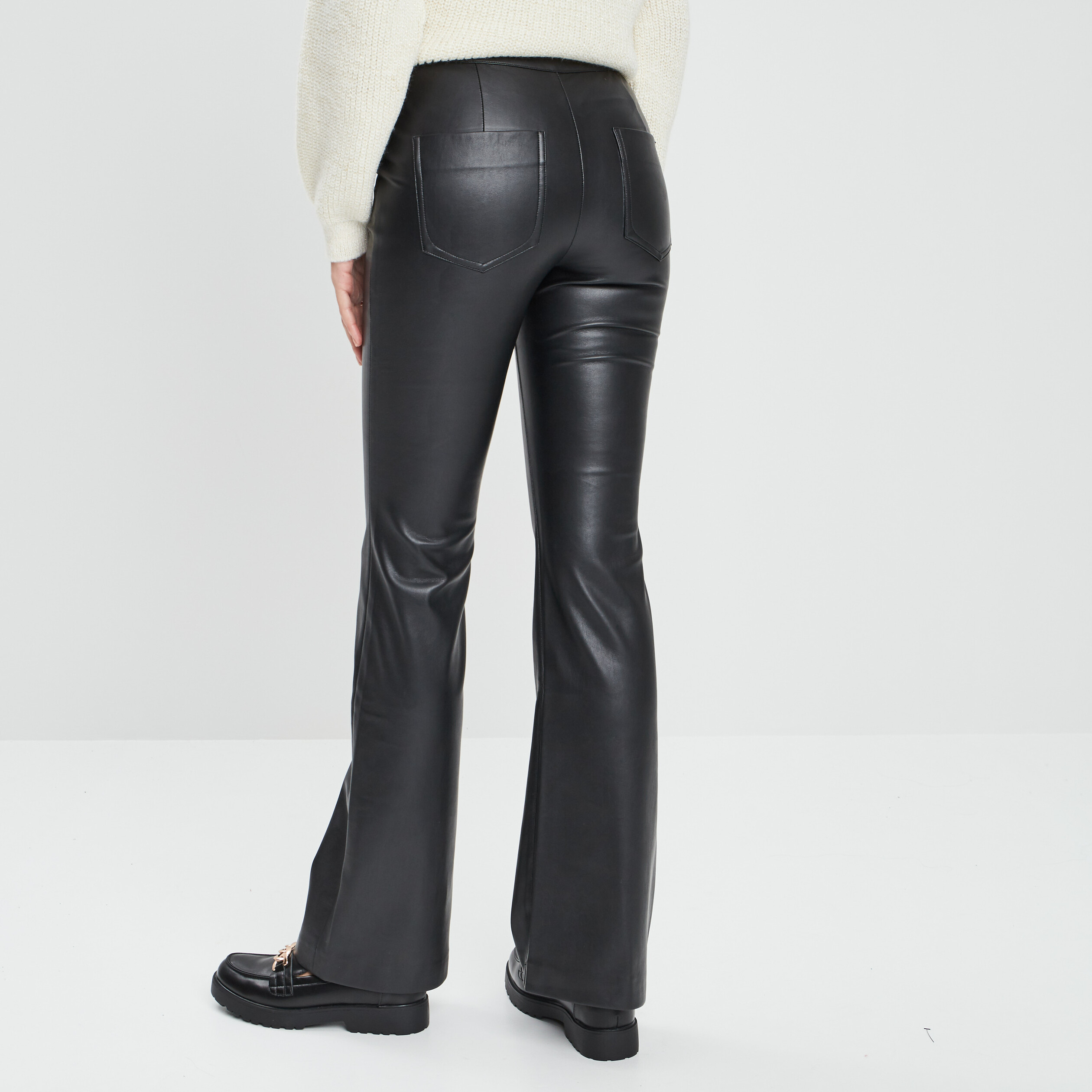 Pantalon flare simili cuir Liberto noir femme | La Halle