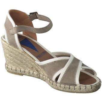 Verbenas Dana Keilsandale in beige