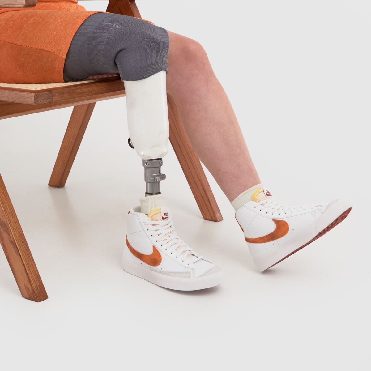 Nike Blazer Mid 77 – Bruna träningsskor