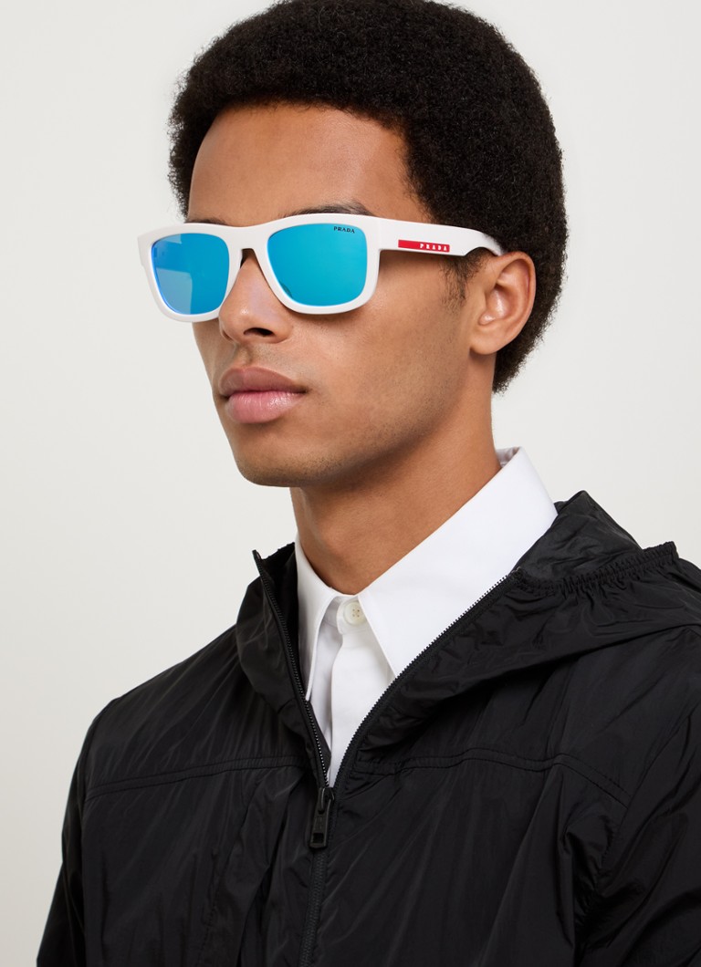 Lunettes de soleil Prada Linea Rossa Wayfarer PS01ZS