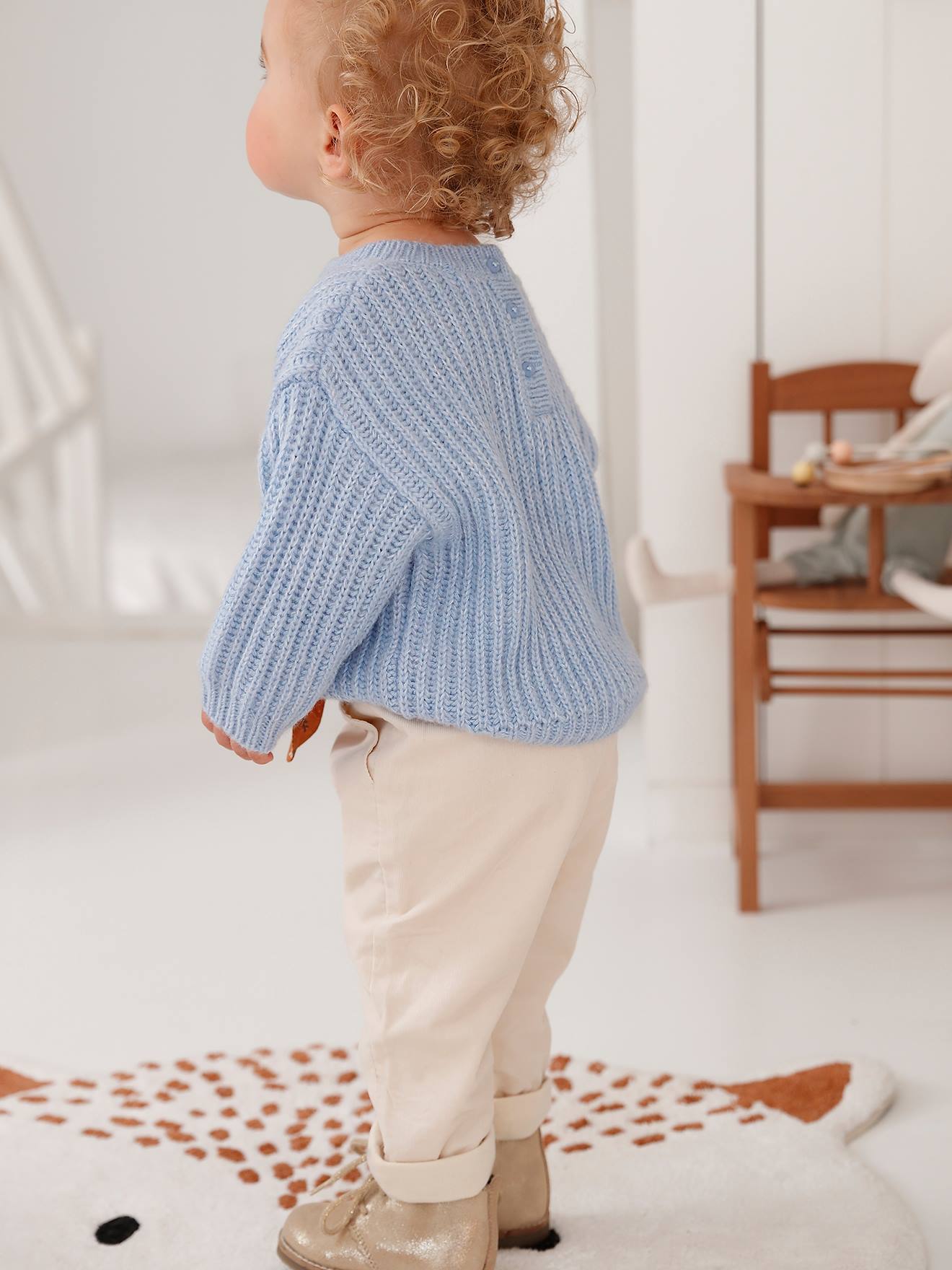 Pull tricot bébé coeur doré bleu ciel