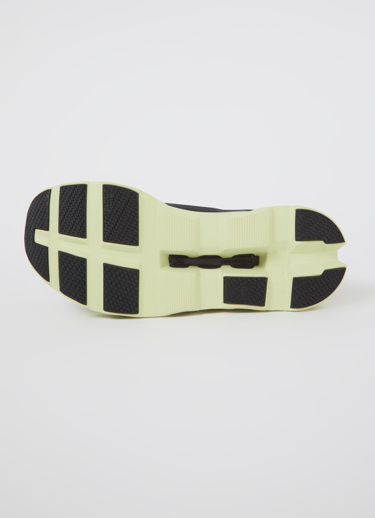 Teniși Cloudmonster cu detalii din plasă