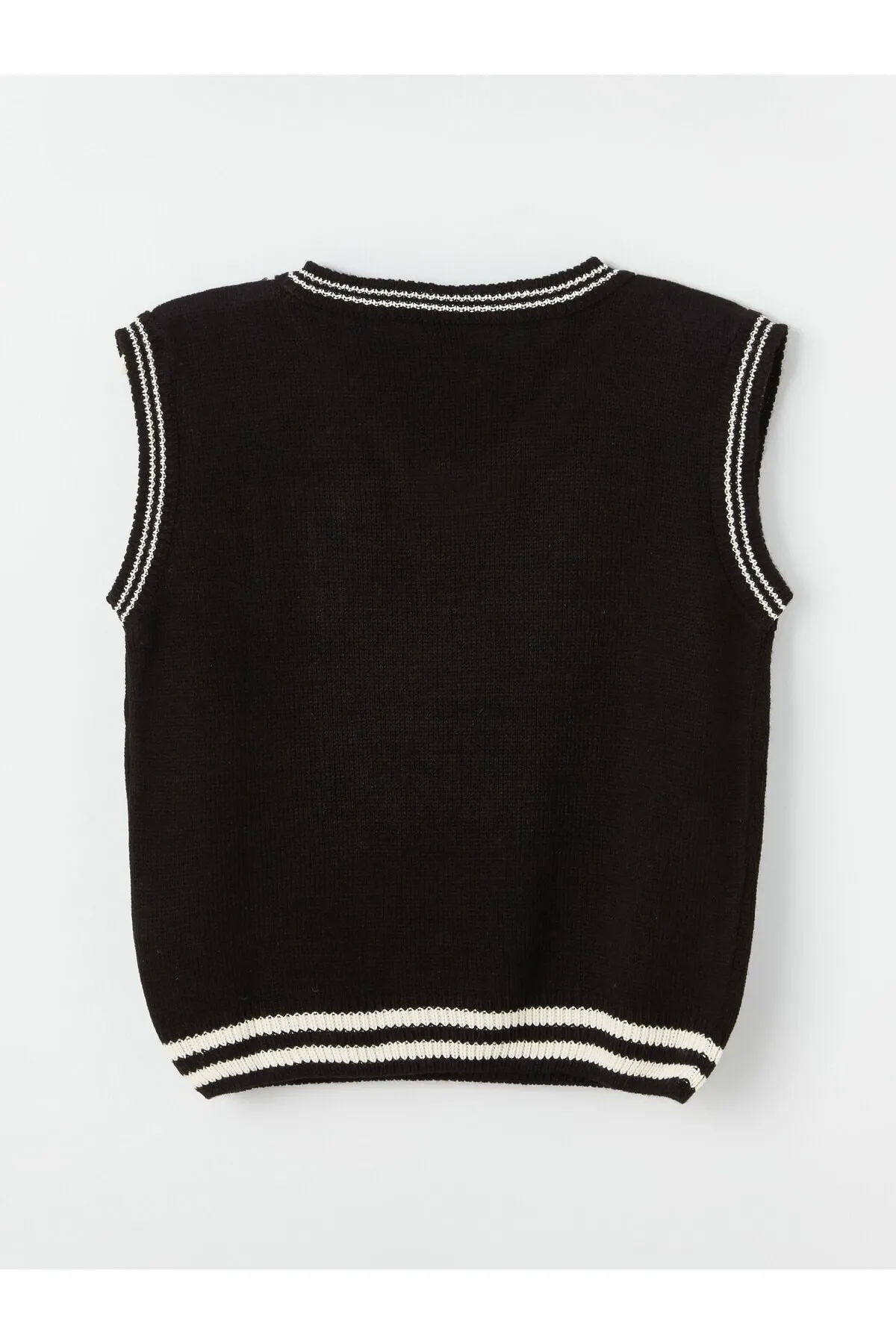LC Waikiki  Bestickter Jungenpullover und T-Shirt mit V-Ausschnitt