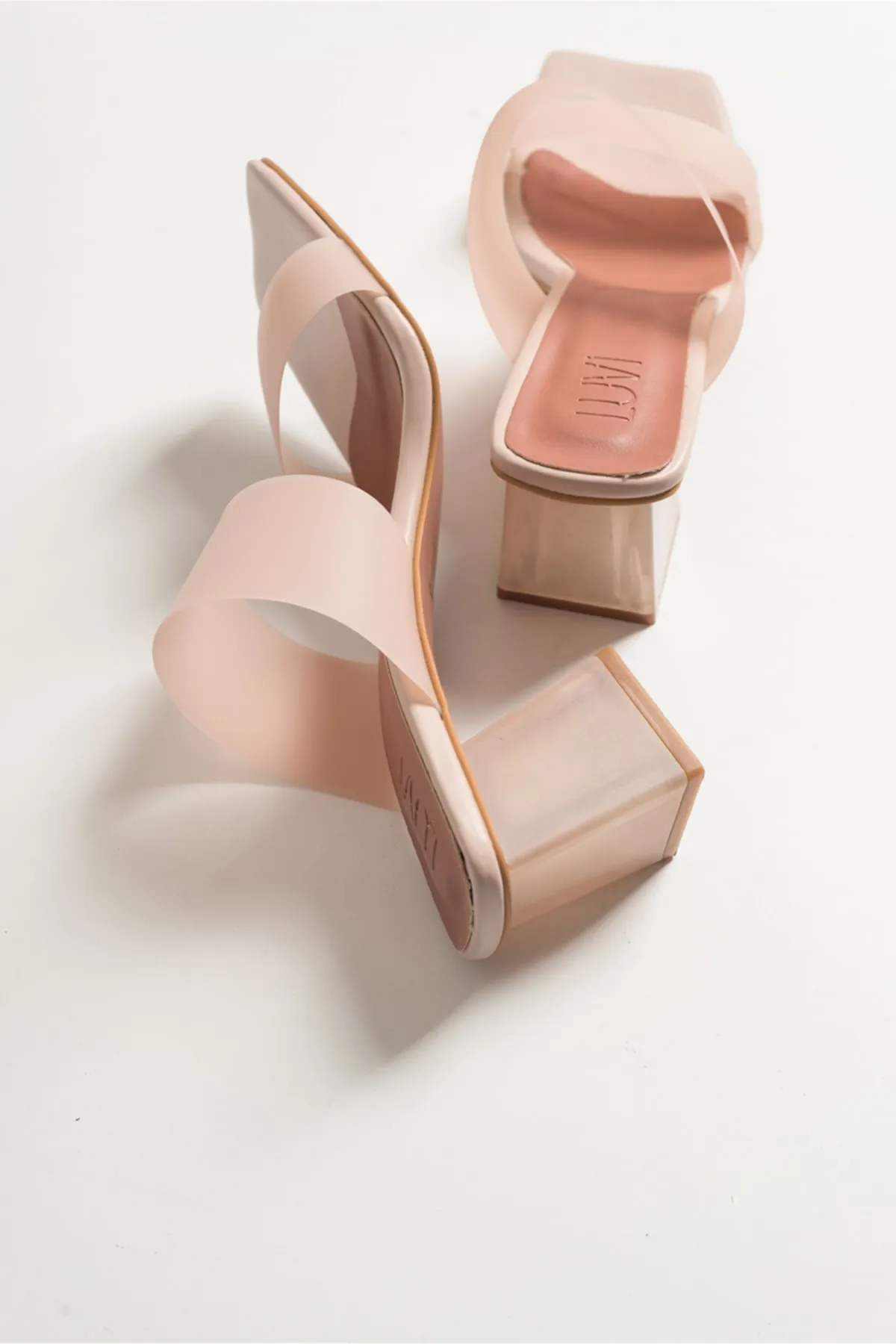 LuviShoes  Transparente Damen-Hausschuhe mit Hautabsatz 123
