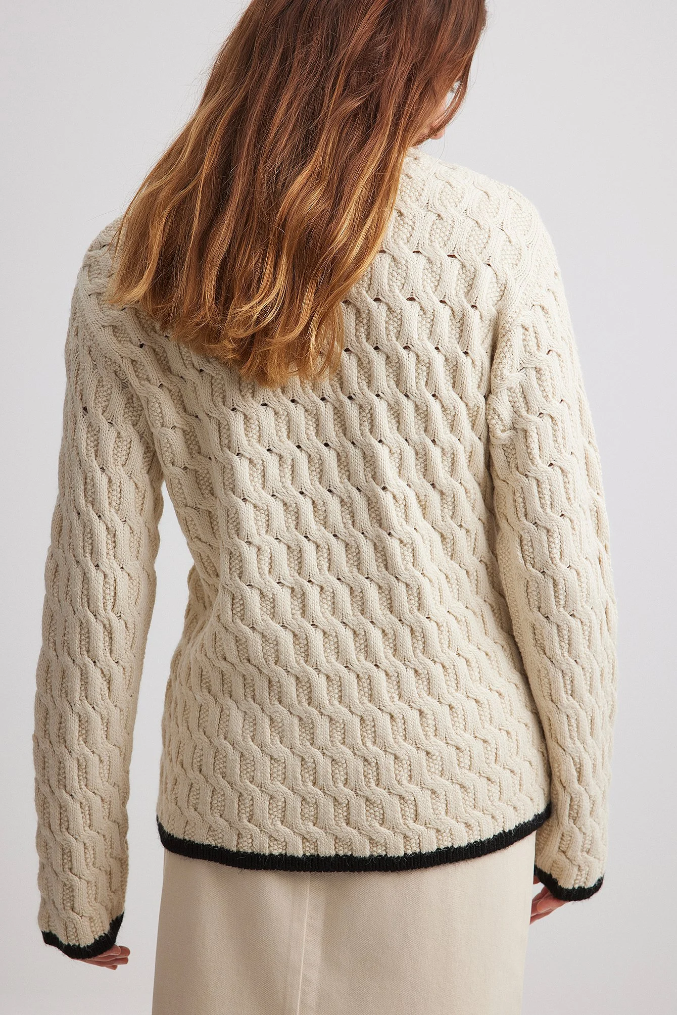 Rundhalsausschnitt Strickpullover