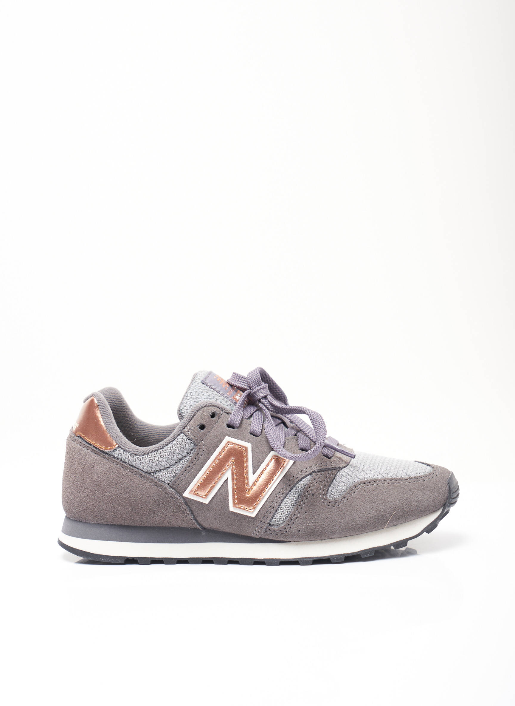 New Balance Baskets Femme couleur gris