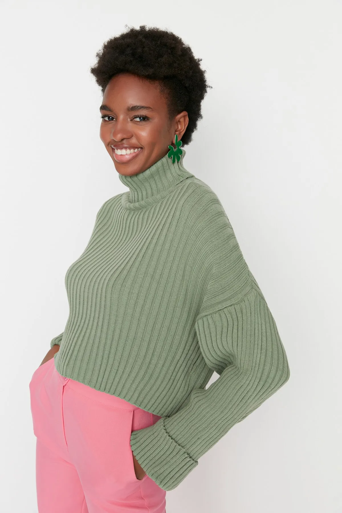 Trendyol Collection  Mint Kurzer Basic Strickpullover TWOAW22KZ0223