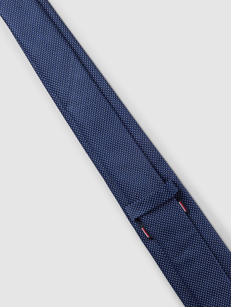 Seidenkrawatte mit Label-Detail Modell 'WOVEN' in marineblau