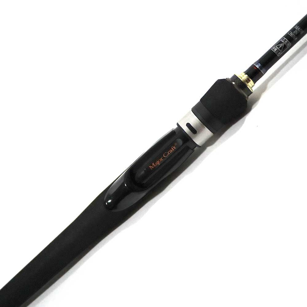 Major Craft Ultra Light Spinnrute + Daiwa 1000 Rolle