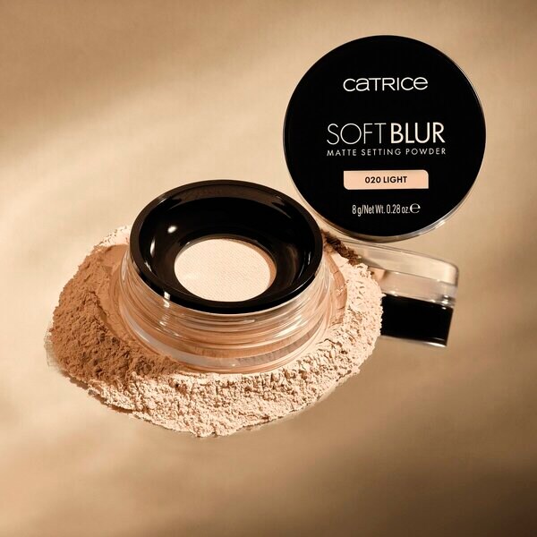 Catrice Soft Blur 020 világos matt fixáló púder 8g