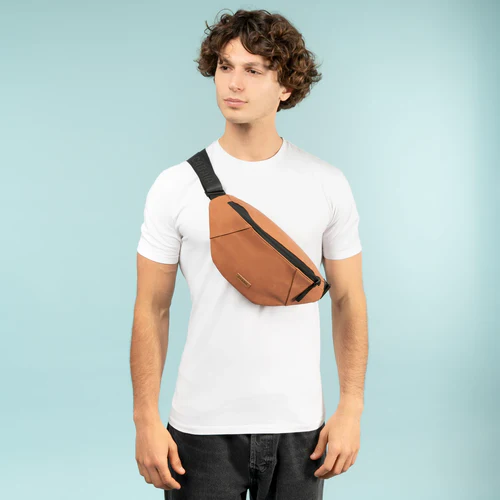 Medium Camel Fanny Pack Moscow