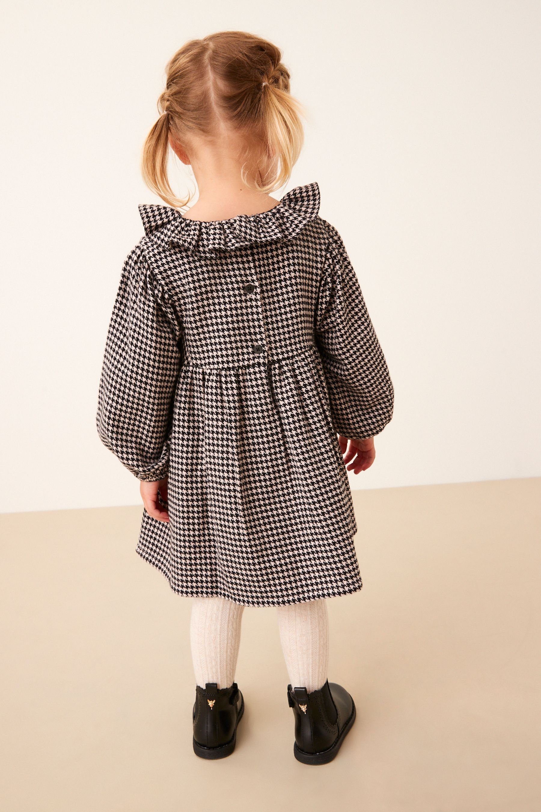 Next Etuikleid Kleid mit Rüschenkragen (1-tlg)