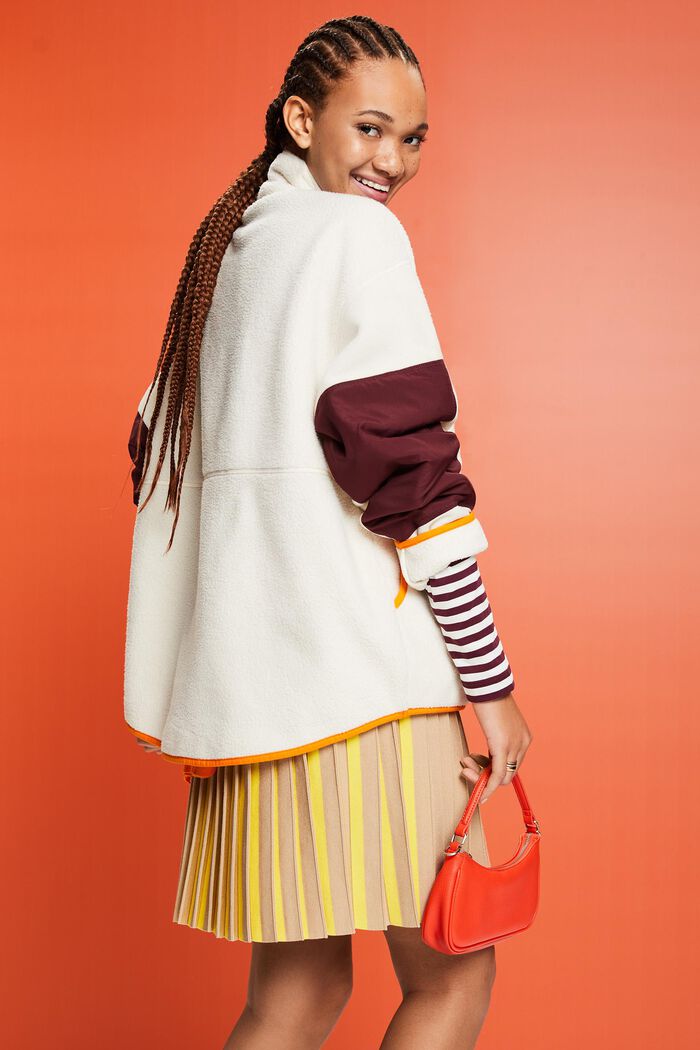 Fleecejacke im Colorblock-Design