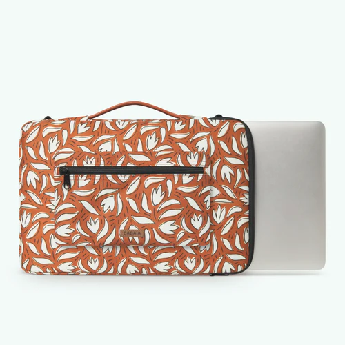 Sumatra Laptop Sleeve, Camel 15/16 inch Laptop Sleeve