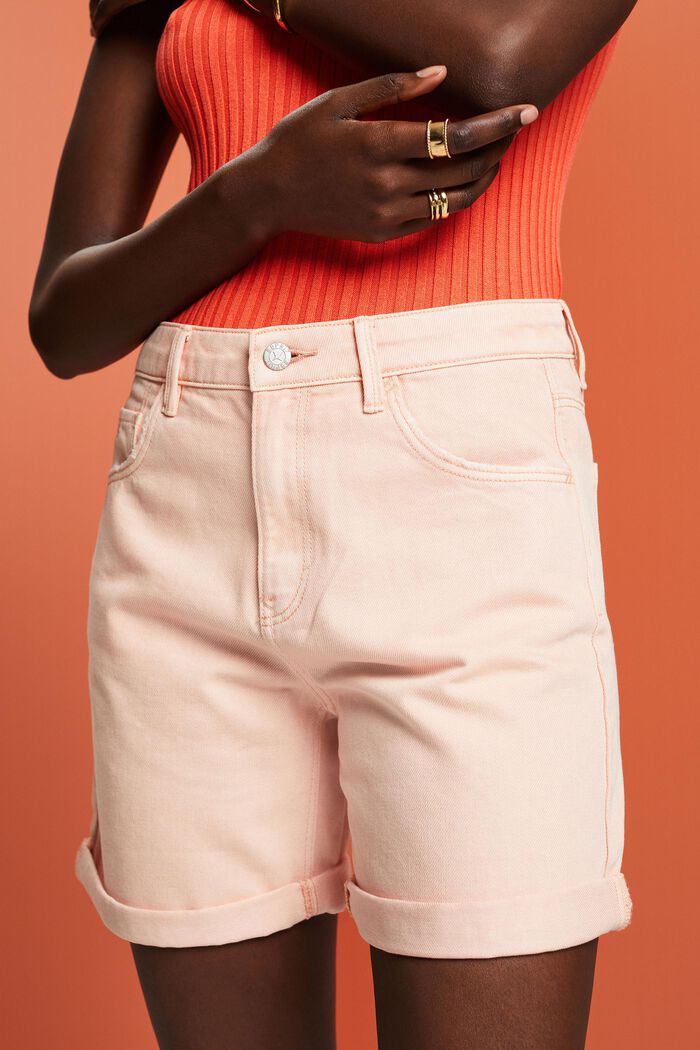 Jeansshorts mit hohem Bund und Umschlagsäumen
