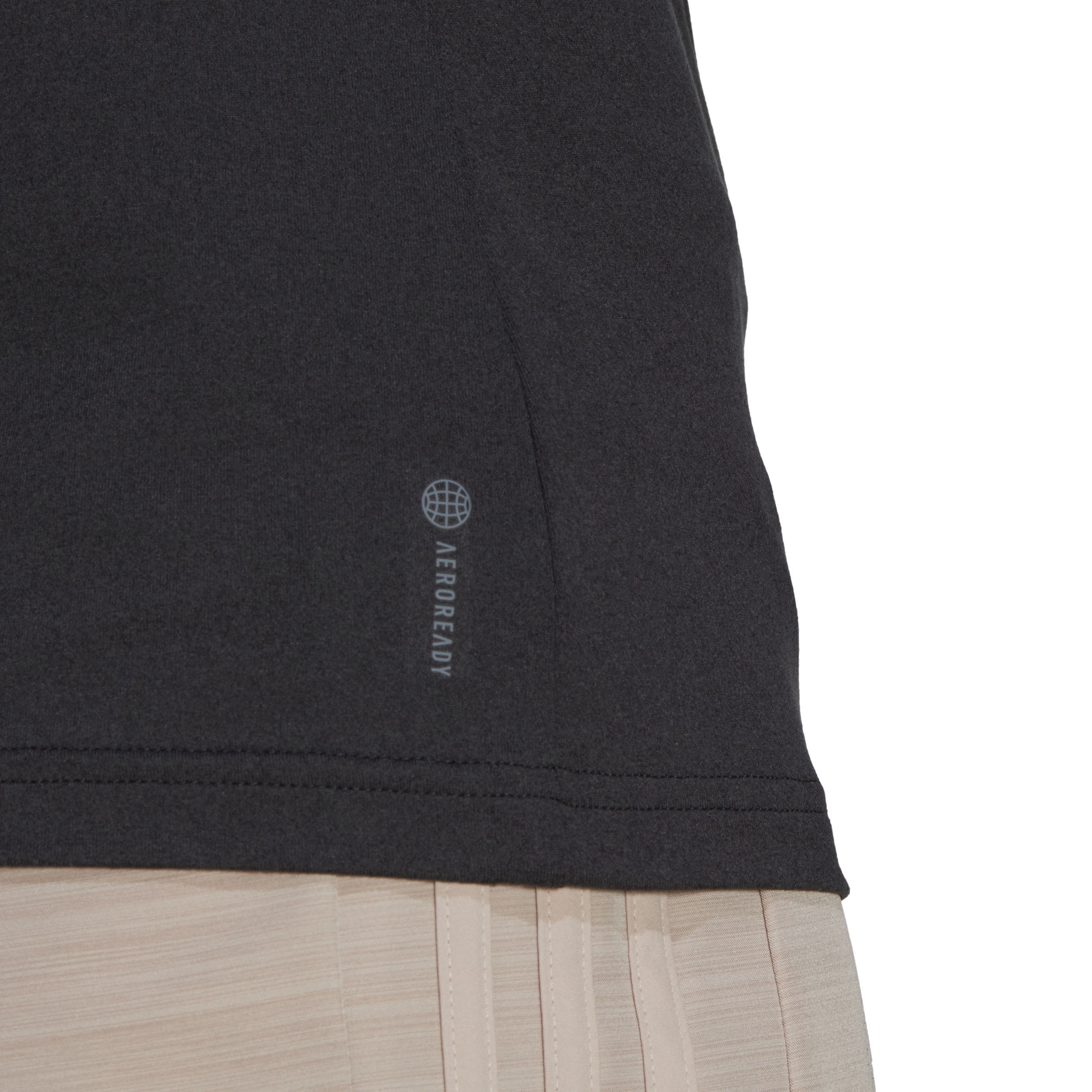 Essentials AEROREADY Train Minimal Branding V-Neck T-Shirt Damen - Schwarz
