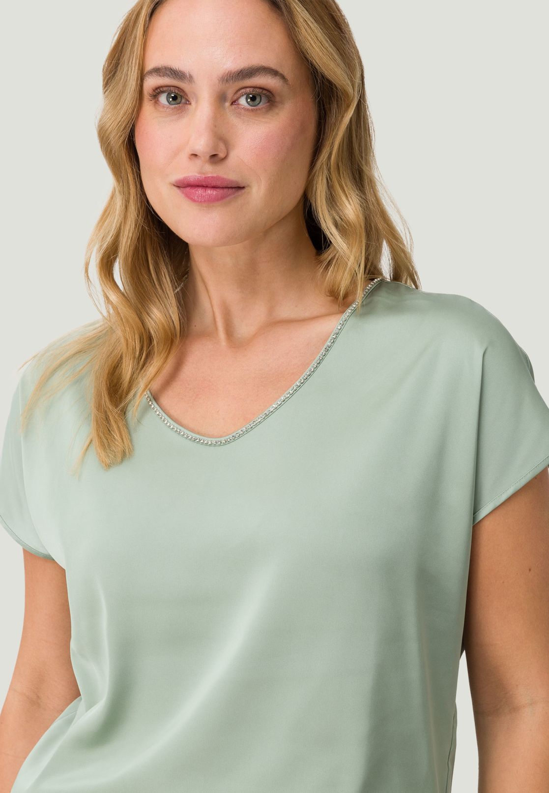 Blusenshirt mit Glitzersteinen