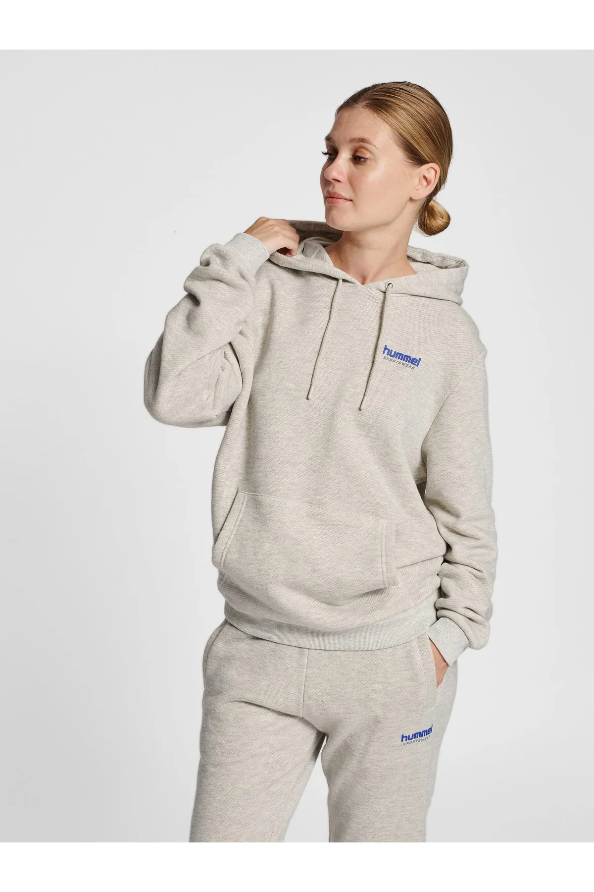 hummel  Sweatshirt - Grau - Regular Fit