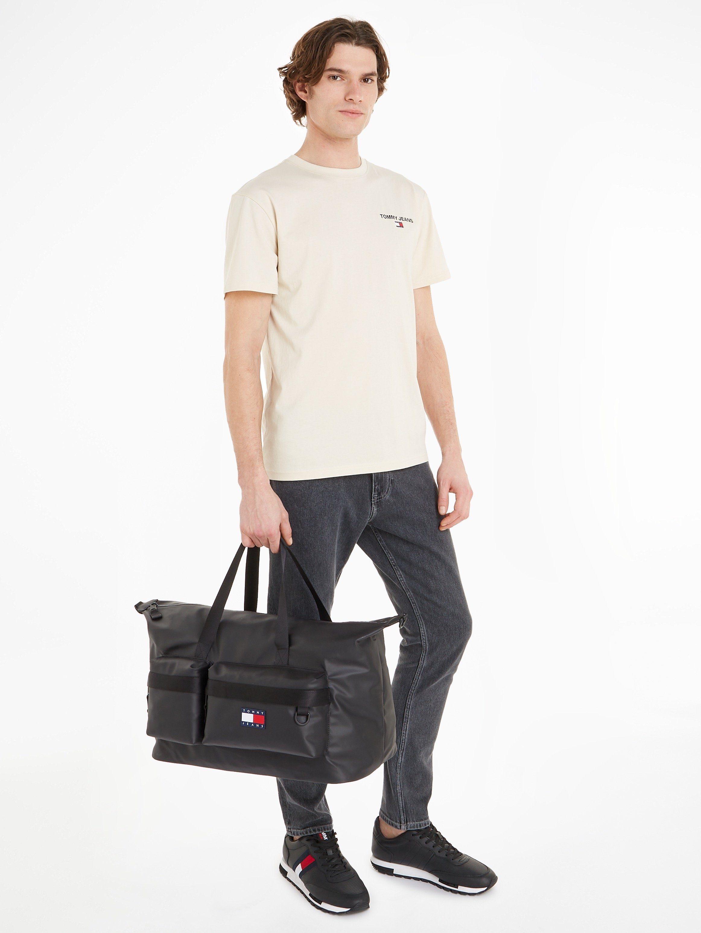 Tommy Jeans Weekender TJM DLY ELEV DUFFLE, mit TH-Emblem vorne
