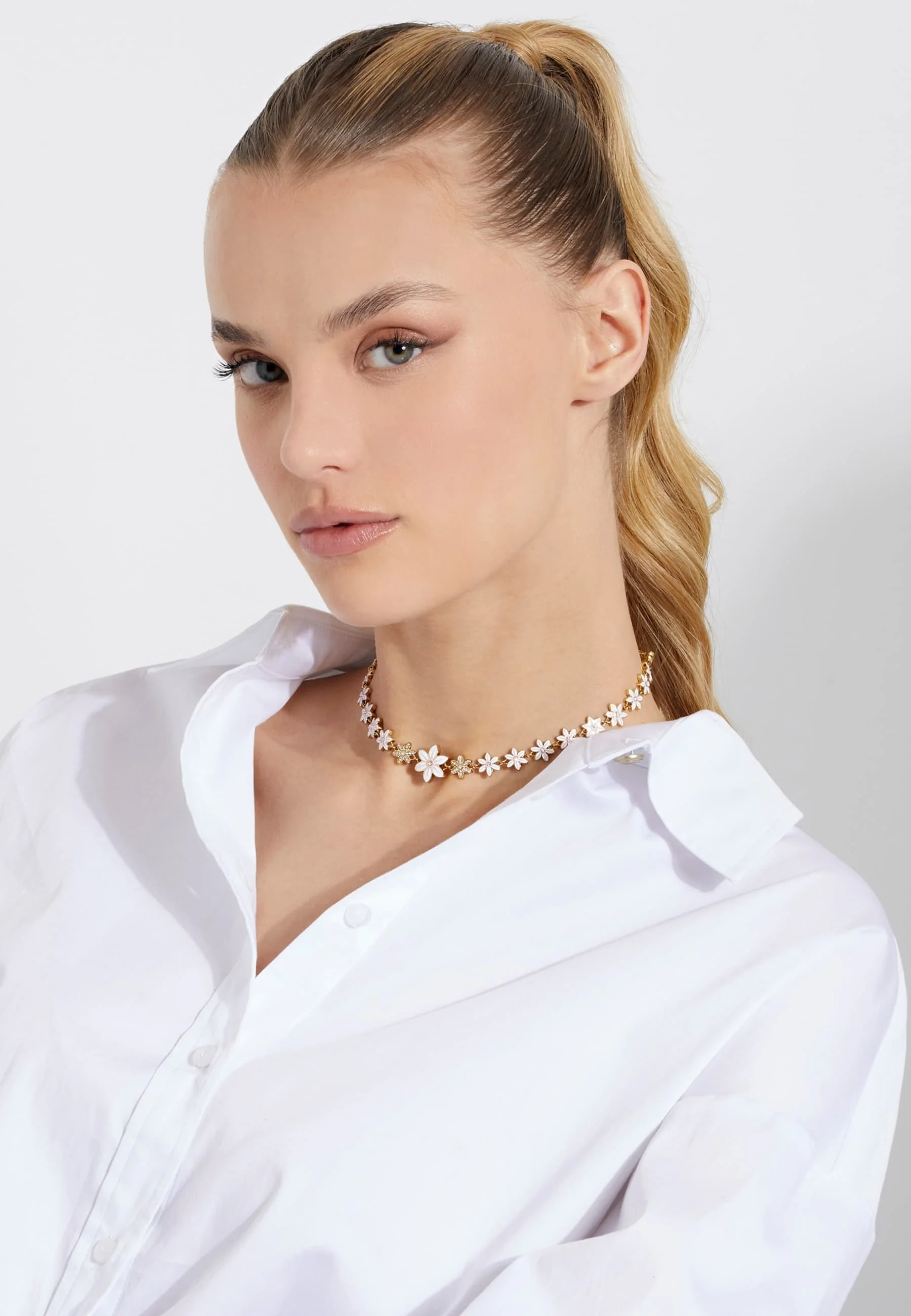 Guess LOTUS - Collar