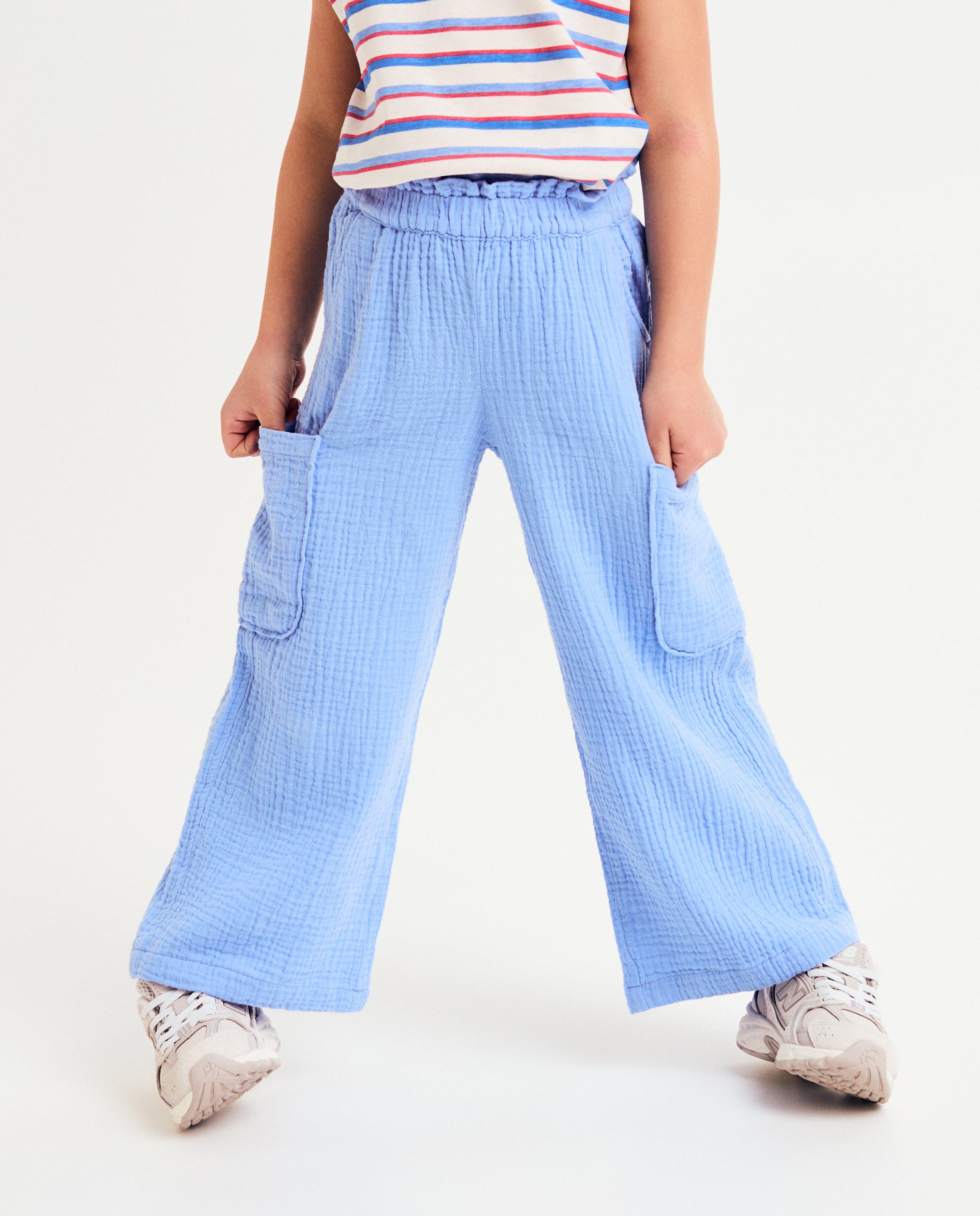 Pantaloni Tetra Besties, croială largă, albastru deschis