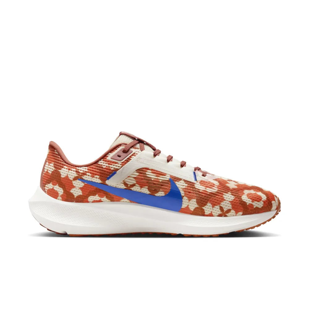 Nike Pegasus 40 Premium Air Zoom FQ7680-100 / orange