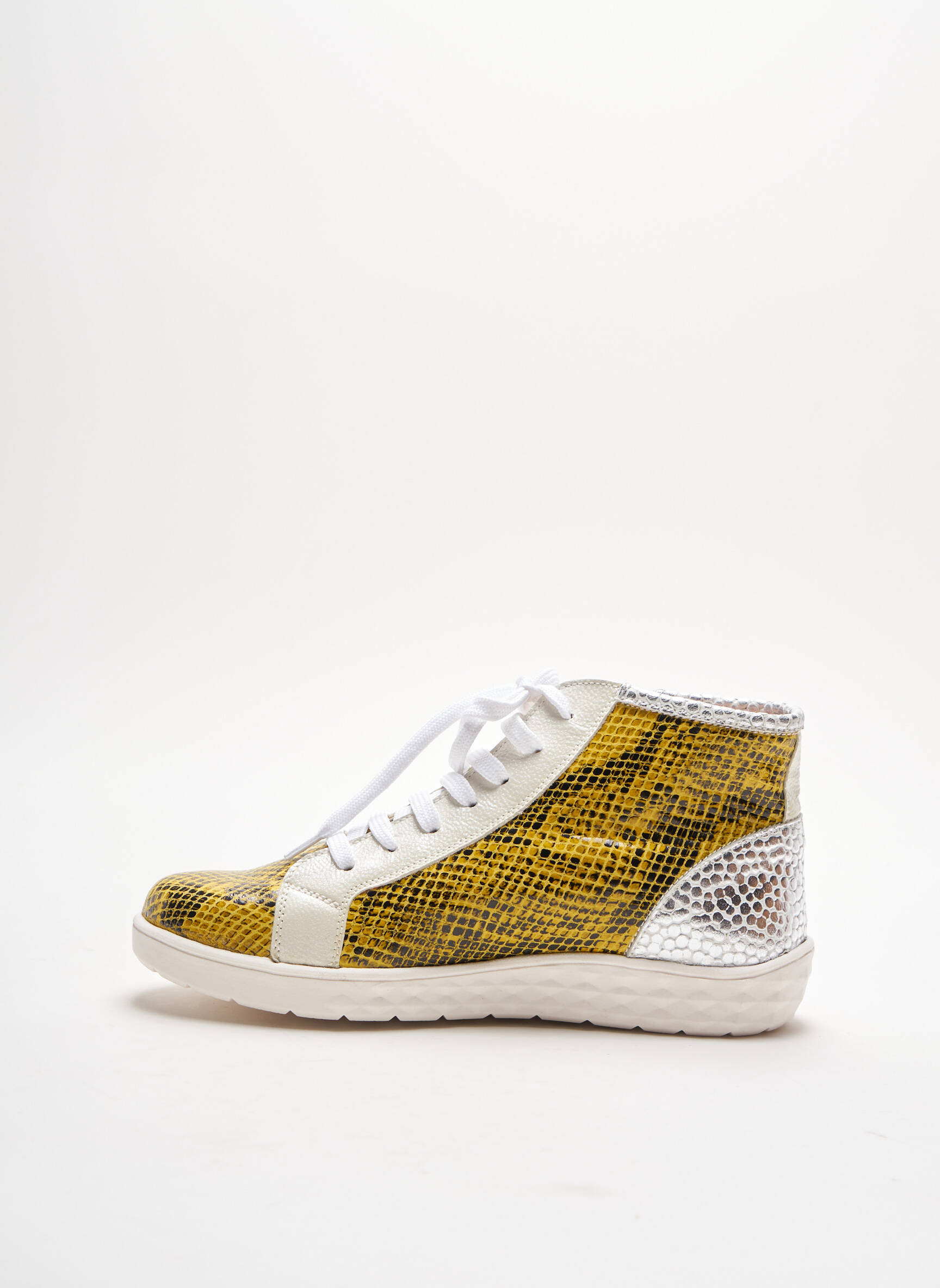 Ottilia Baskets Femme couleur jaune