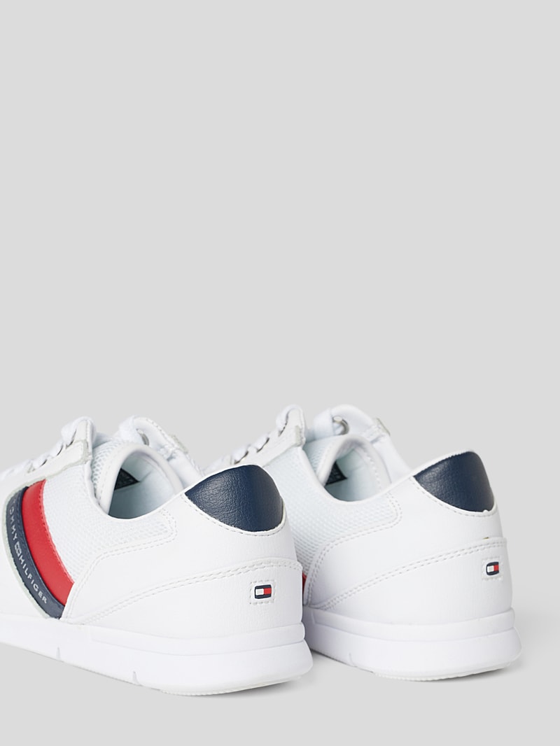 Sneaker mit Meshbesatz in weiß