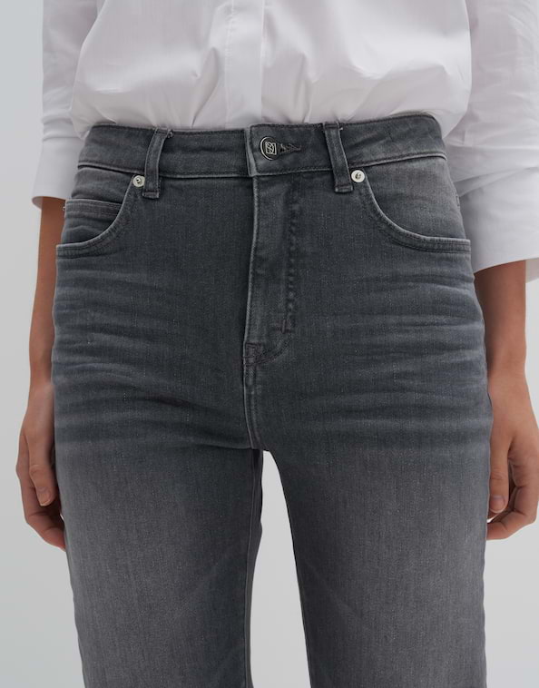 Cropped Relaxed Jeans Corah iconic