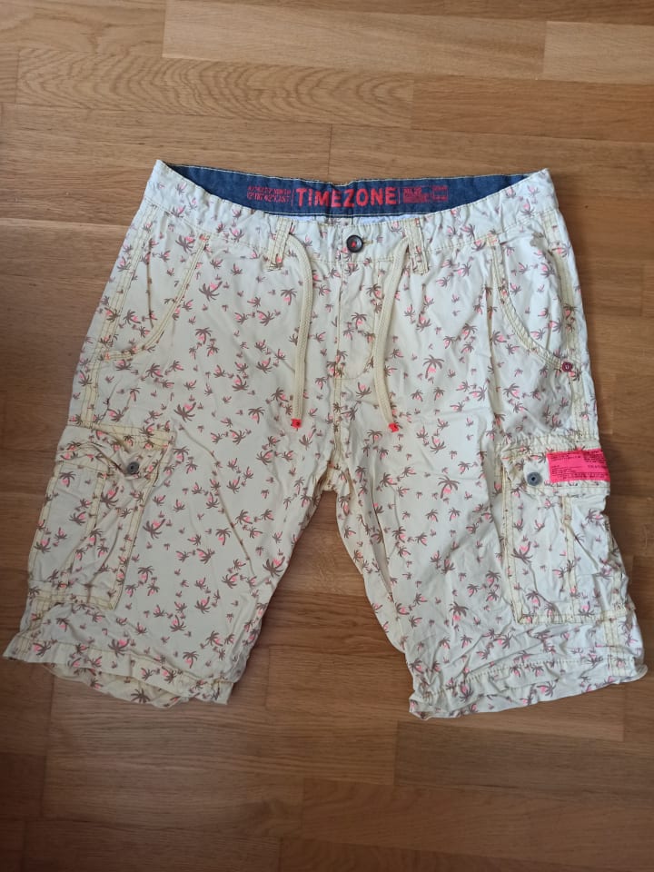 Timezone Cargoshorts 