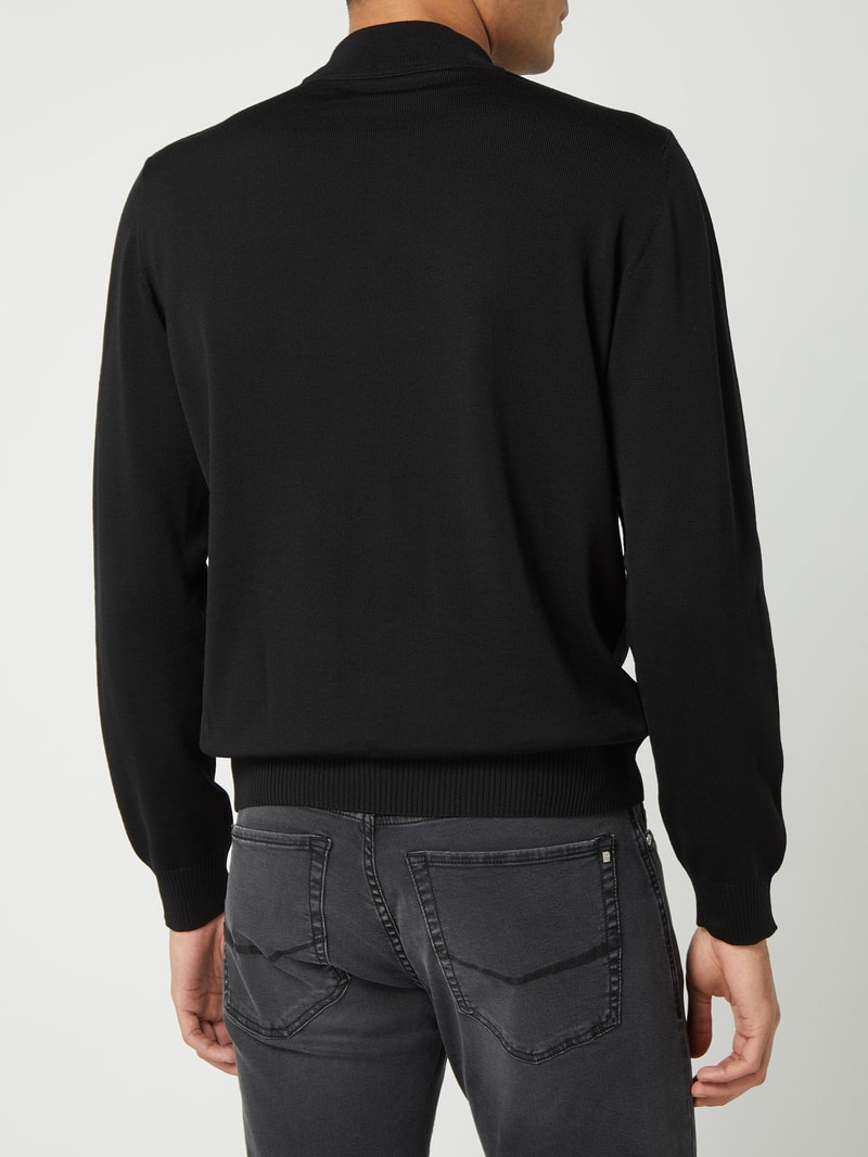 Pullover aus Merinowolle mit Stehkragen in schwarz