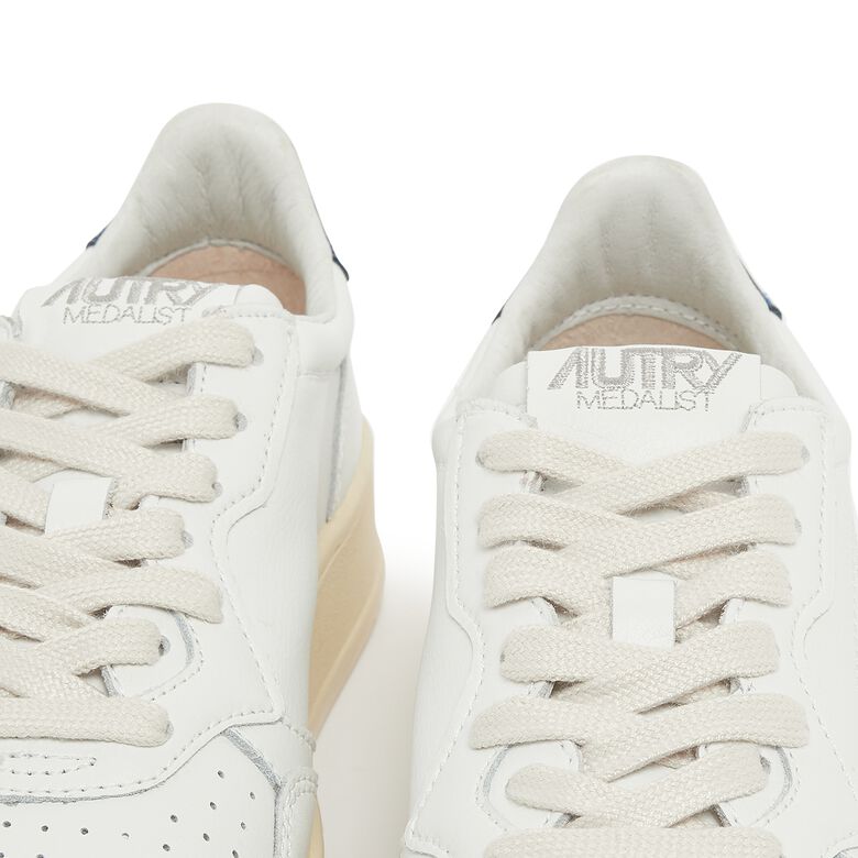 Autry Wmns Medalist Low LL12 leat/leat wht/space