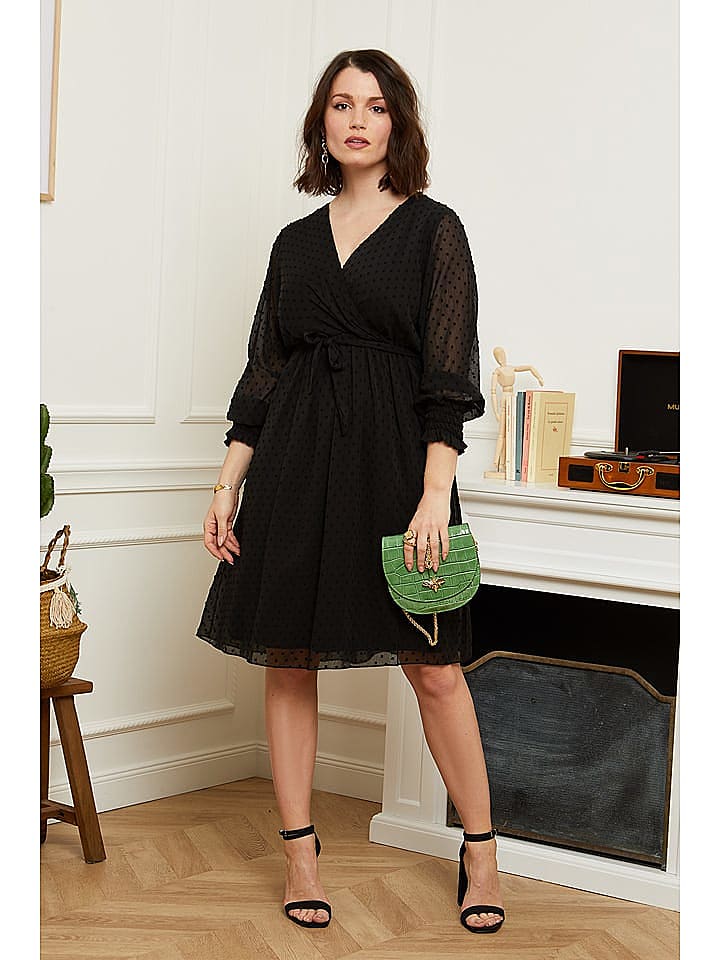Curvy Lady Kleid in Schwarz günstig kaufen 40/42