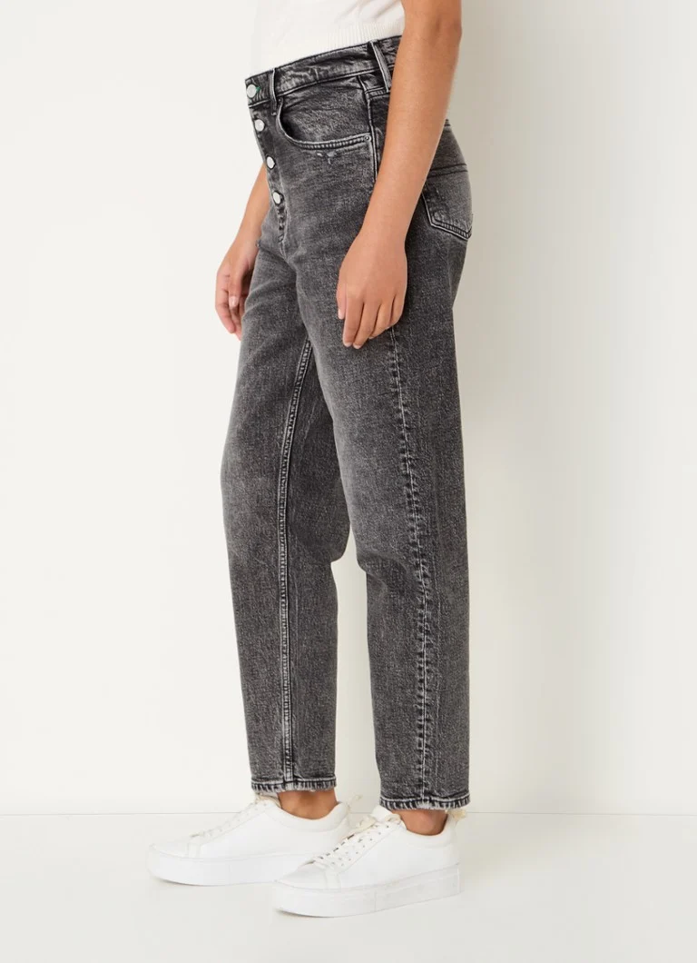 Calça jeans cropped de cintura alta e corte afunilado Tommy Hilfiger com lavagem colorida.