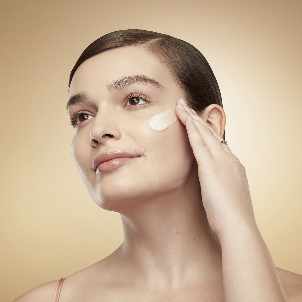 Estée Lauder Revitalizing Supreme+ Bright Crème Douceur Eclat Recharge 50ml