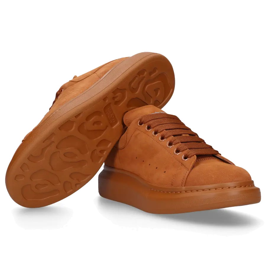 Alexander McQueen - Sneaker low LARRY Veloursleder - braun