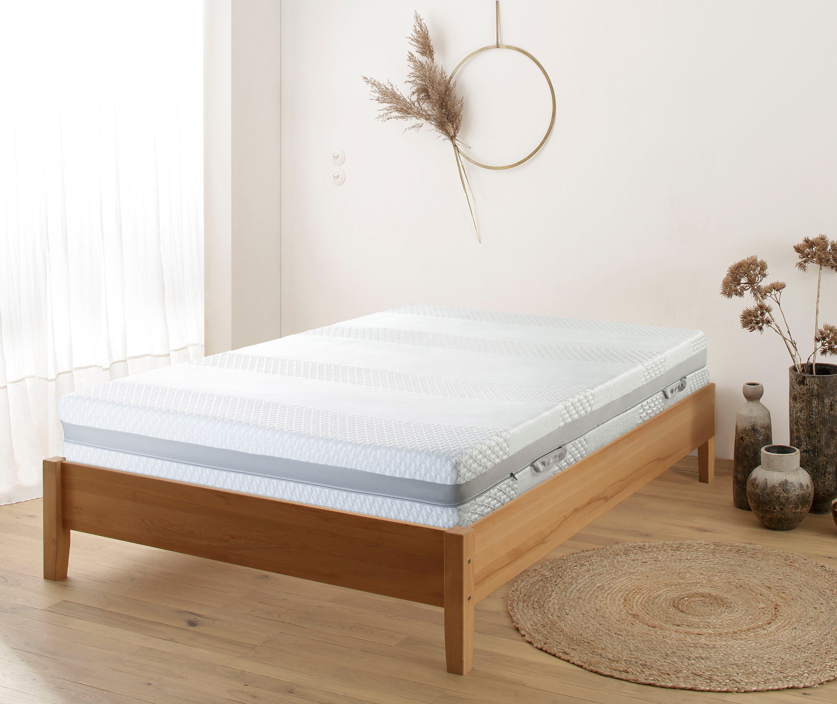 Kaltschaummatratze Finnian, OTTO products, 20 cm hoch, Matratze mit hochwertigem Bezug, in 90x200 cm und weiteren Größen