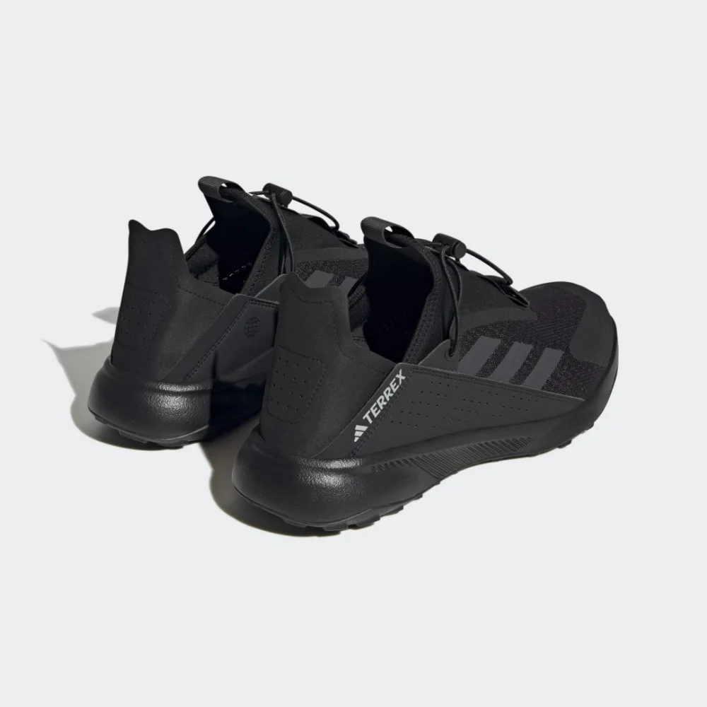 adidas Voyager 21 Slip On HEAT.RDY Travel HP8623 / schwarz