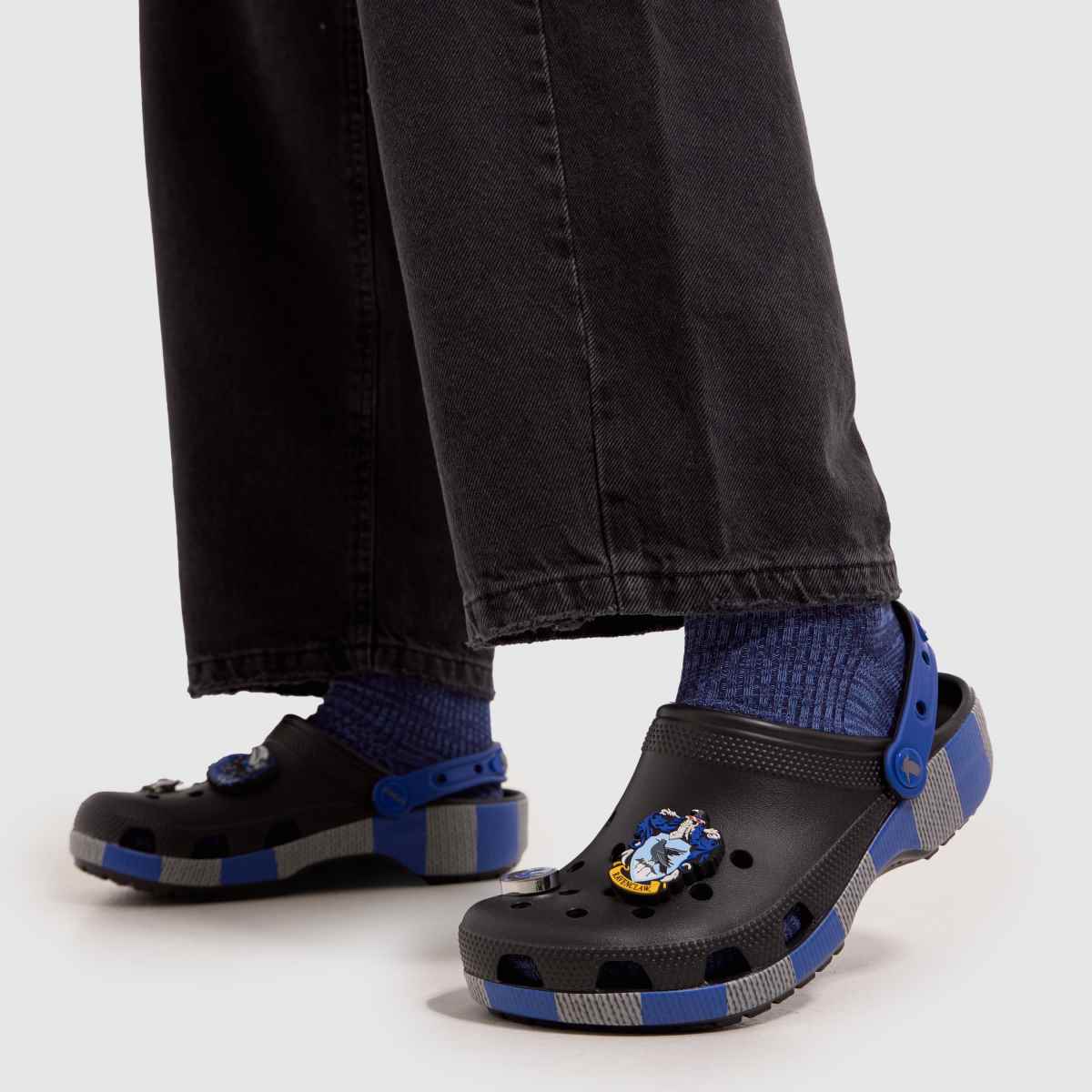 Crocs Ravenclaw Classic klumpa szandál multiszínű