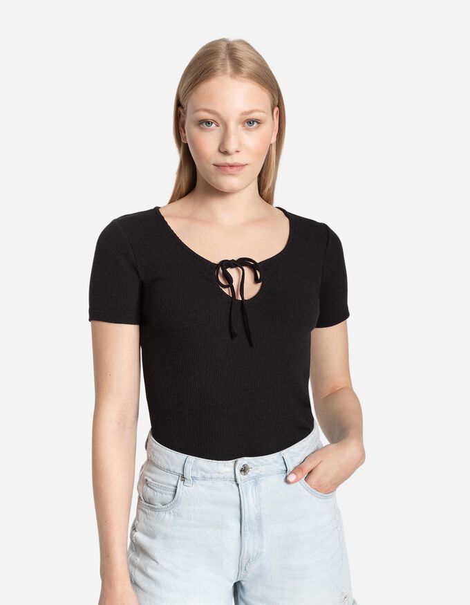 T-Shirt - Schlüsselloch-Ausschnitt