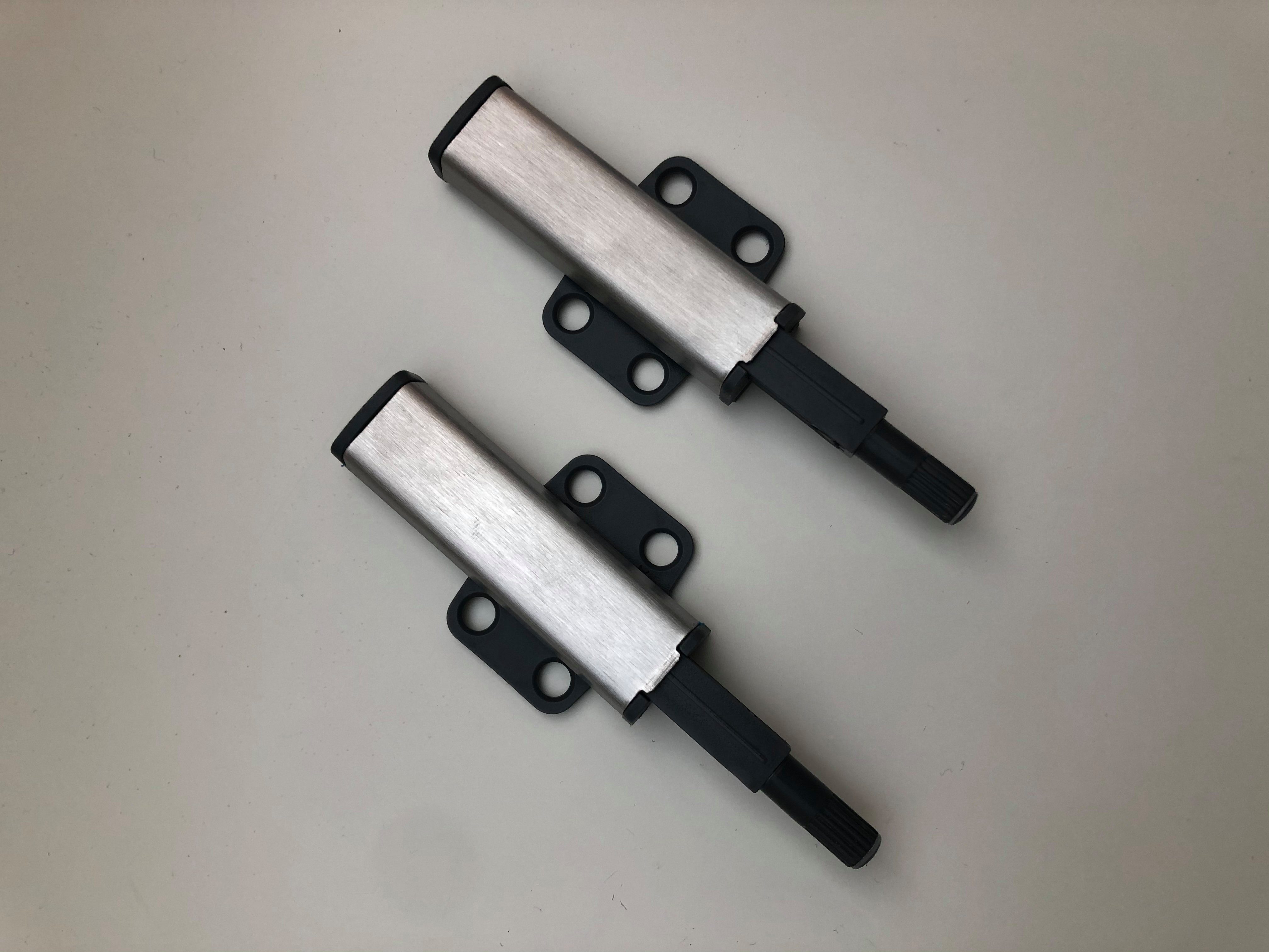 NELI Möbelbeschlag Drucktüröffner passend für Ikea Schränke (z.B. Besta) - Push to open (2 St)